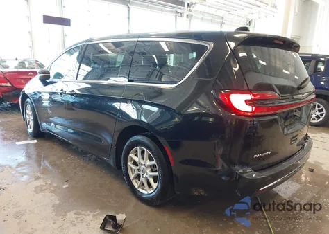 2023 Chrysler Pacifica Touring L z USA, uszkodzony, nr VIN 2C4RC1BG7PR532344